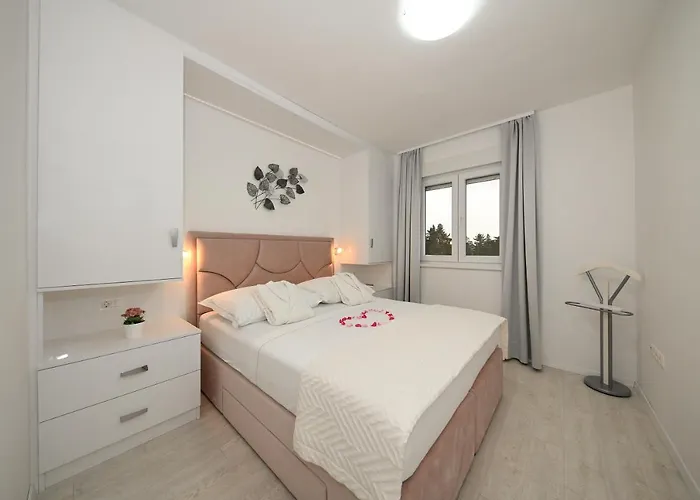 Jacuzzi Panorama زادار