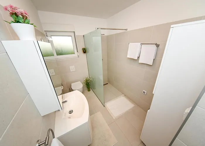 Jacuzzi Panorama * Задар