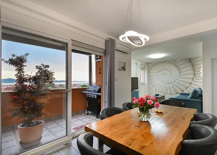 Jacuzzi Panorama Апартаменты *